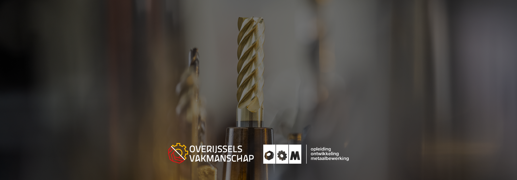 Logo Overijssels Vakmanschap en OOM